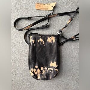 We The Free Shibori Wyatt Crossbody 🔥🔥🔥